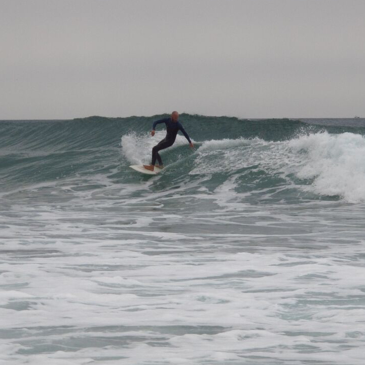 surfing-wave-1