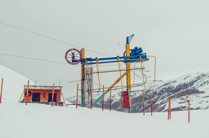 Iran_ski-lift-1